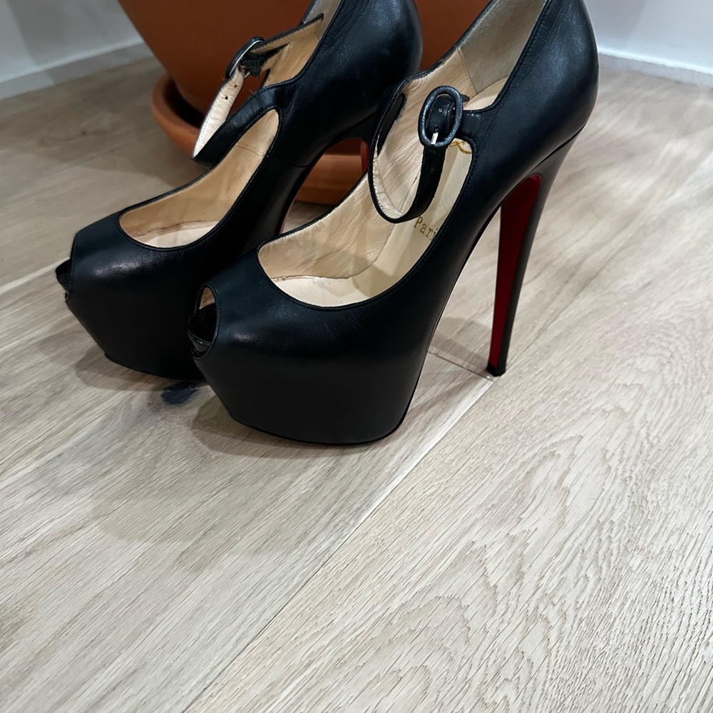 Shoes Christian Louboutin Black Leather Mary Jane Lady Highness 160